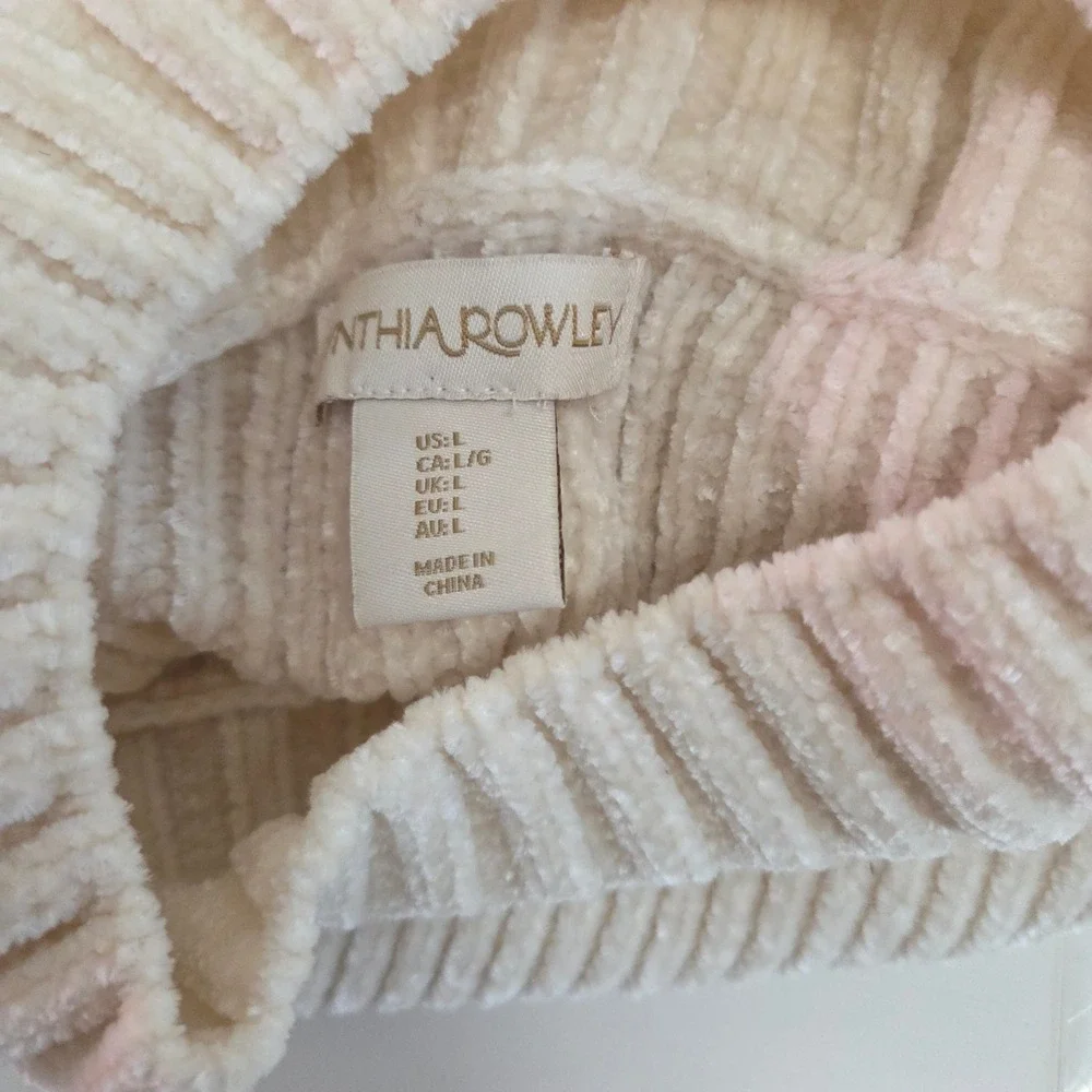 Cynthia Rowley Chenille Mock Neck‎ Sweater Gold Shoulder Button Cream Large - Picture 5 of 6